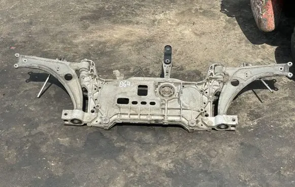 Volkswagen PASSAT B6 Front subframe 7N0199369A