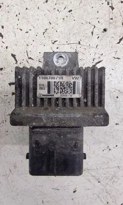 Nissan Juke I F15 Glow plug pre-heat relay 110678071R
