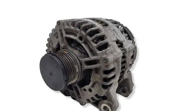 Ford Mondeo MK IV Generator/alternator 7G9N10300 888150 0121615028