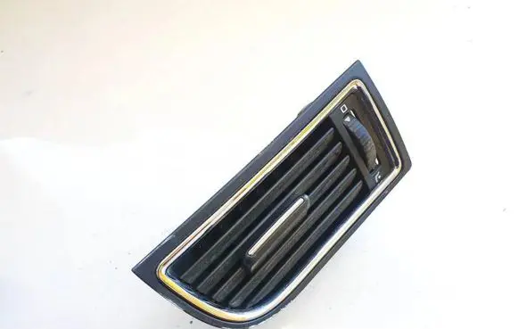 Dash center air vent grill