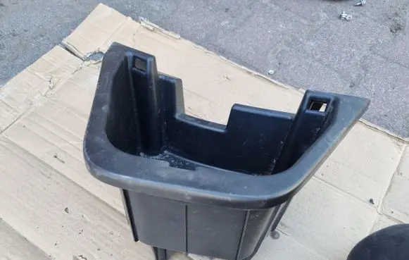 Toyota Prius (XW20) Glove box in trunk