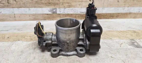 Toyota Corolla Verso AR10 Throttle valve 1923002010