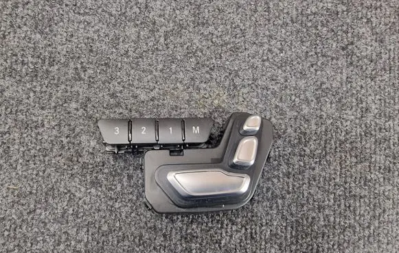 Mercedes-Benz GLS X166 Seat control switch A1669058200