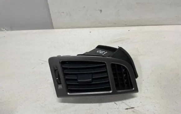 Hyundai i20 (PB PBT) Dashboard side air vent grill/cover trim 974801J000