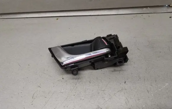 Subaru Legacy Rear door interior handle