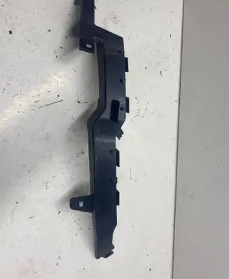 Opel Meriva B Front bumper mounting bracket 13267766 475498858