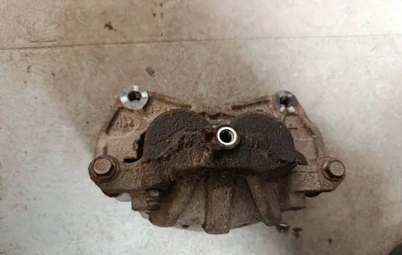 Subaru Outback Front brake caliper 26292AG053