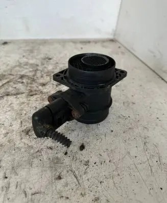 Volkswagen Touran I Mass air flow meter 038906461b