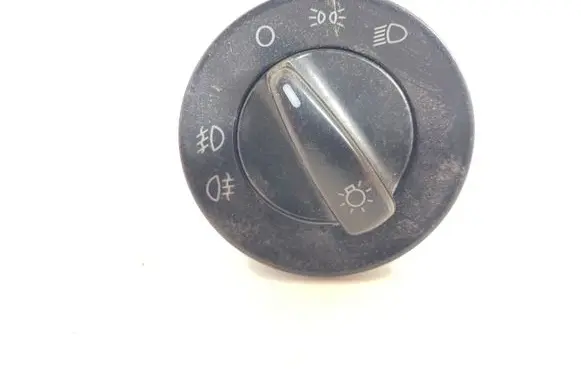 Skoda Octavia Mk1 (1U) Light switch 3B0941531C
