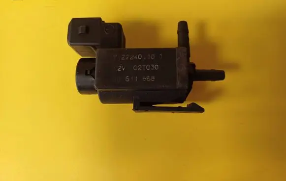 Volvo S70 V70 V70 XC Turbo solenoid valve 30611668 72224010