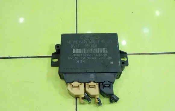 Ford Kuga II Parking PDC sensor DV4T15K86613K 17AB131