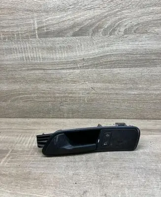 Volkswagen Caddy Front door interior handle 2K1837113B