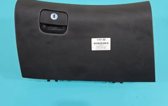 Hyundai i30 Glove box 84516-2L000 IMPRK1411193