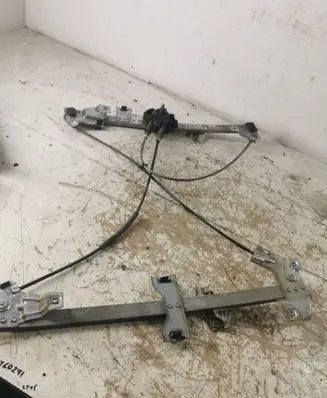 Citroen Berlingo Front door manual window regulator 