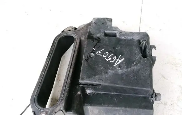Volkswagen PASSAT B5 Fuse box set 8D1907355B