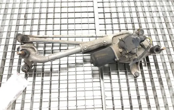 Front wiper linkage and motor