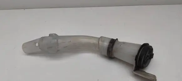 Toyota Previa (XR30, XR40) II Window washer liquid tank fill tube 001112