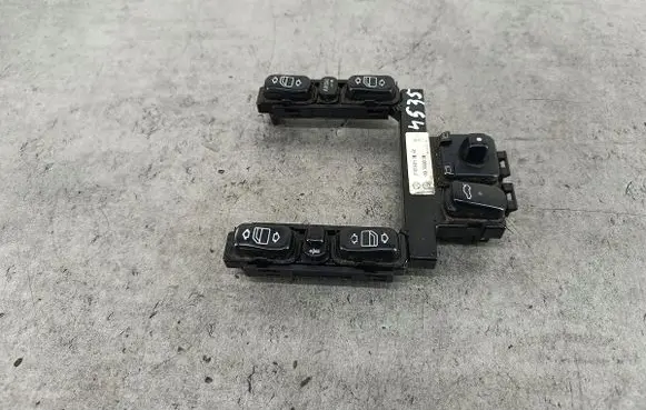 Mercedes-Benz E W210 Quarter vent window switch 2108213951