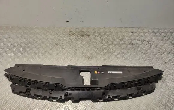 KIA Sportage Engine bonnet/hood lock trim molding 86390CJ000