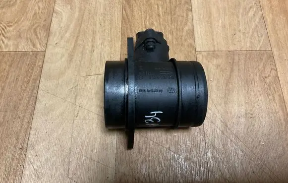 Alfa Romeo 147 Mass air flow meter 0280218120