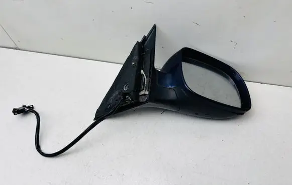 Volkswagen PASSAT B5.5 Front door electric wing mirror 3B0857934