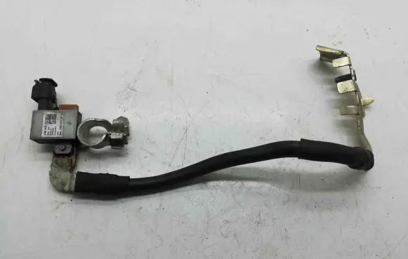 Volkswagen Golf VII Negative earth cable (battery) 5Q0915181G