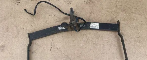 Volkswagen Touran I Tow bar 1T0092155 57520232