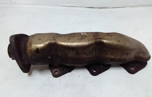 Audi A6 S6 C6 4F Exhaust manifold 059253033L