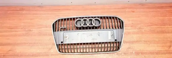 Audi A6 Allroad C7 Front bumper upper radiator grill 4G0853653C 4G0853651D