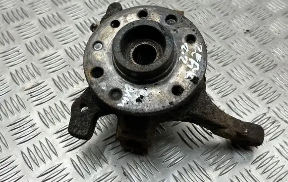 Opel Zafira A Front wheel hub spindle knuckle
