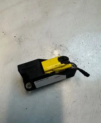 Volkswagen PASSAT B5 Airbag deployment crash/impact sensor 909606009