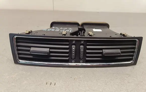 Dash center air vent grill