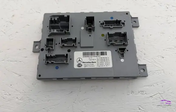 Mercedes-Benz S W222 SAM control unit A2229005614 A2229024813 A2229018701