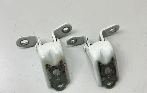 KIA Optima Front door hinge set 
