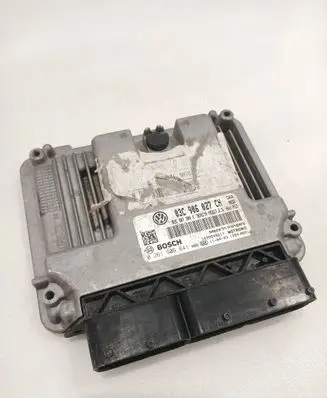 Volkswagen Golf VI Engine control unit/module 03C906027CH 03C907309K 0261S06641