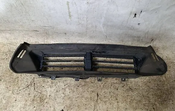 Volvo V40 Intercooler air guide/duct channel 31383814