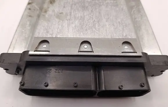 Volkswagen Golf VII Engine control unit/module 04E907309BL 04E907309BH 0261S12606