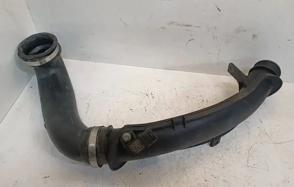 Citroen DS4 Air intake duct part 9680617780 M04005B150 9656202380