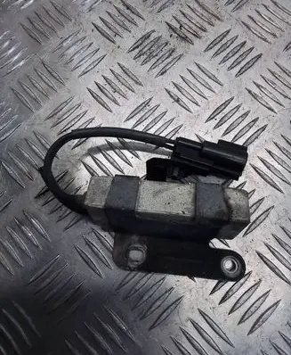 Toyota Yaris Coolant fan relay 2468166110