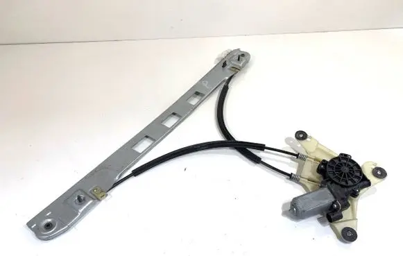 Opel Movano B Front door window regulator with motor 9030284