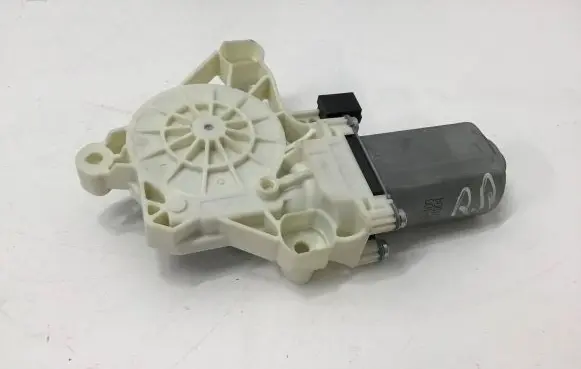 Mercedes-Benz EQS X296 Rear door window regulator motor A0009065103