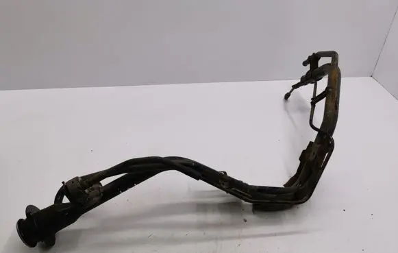 Mazda CX-7 Fuel tank filler neck pipe 