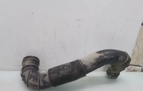 Mercedes-Benz Sprinter W906 Air intake hose/pipe