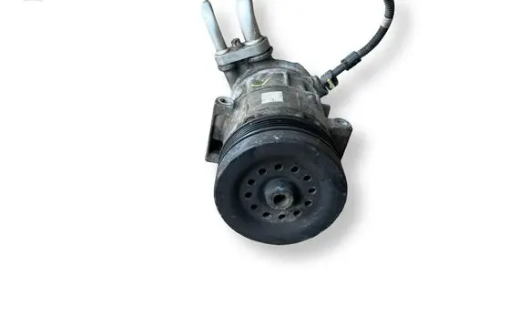 Opel Corsa D Air conditioning (A/C) compressor (pump) 55701200