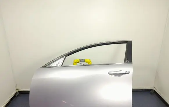 Mazda 6 Front door