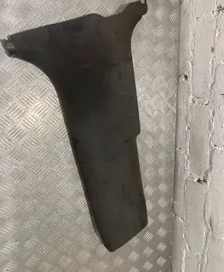 Toyota Avensis T270 (B) pillar trim (bottom) 6241305040