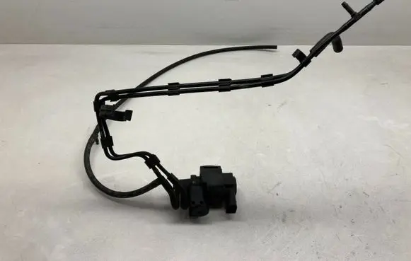 Audi A4 S4 B6 8E 8H Turbo solenoid valve 059906629A