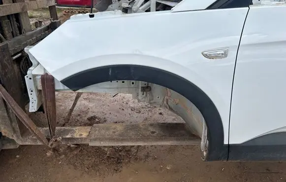 Opel Grandland X Fender