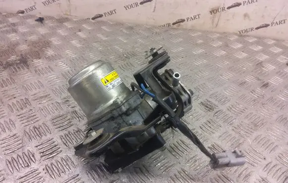 Mitsubishi Outlander Vacuum pump 7M190294