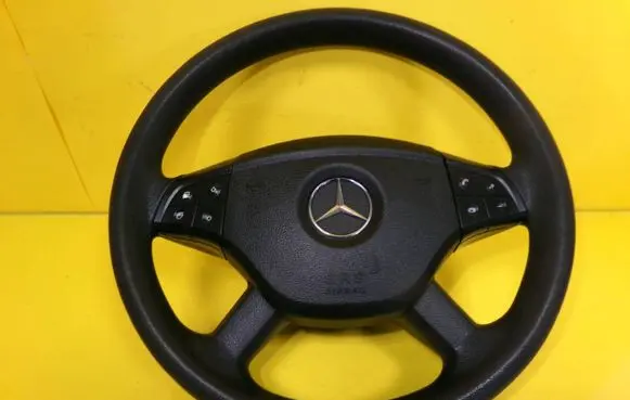 Mercedes-Benz B W245 Steering wheel 61821340